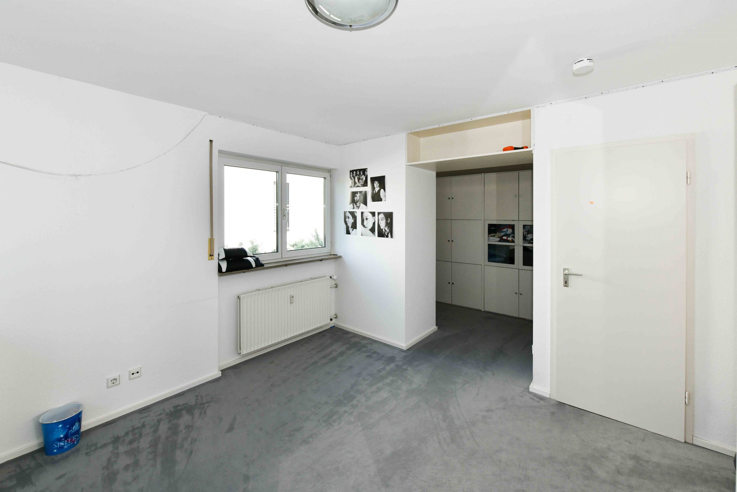 Schlafzimmer mit Ankleide 1